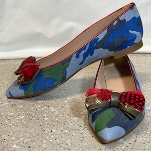 Dream Walkers NIB Artemisa Size 7.5 US 38 EU Multicolor Camouflage w/Feather Bow